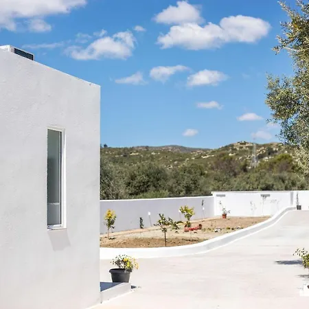 Villaphysis With Private Pool Vila