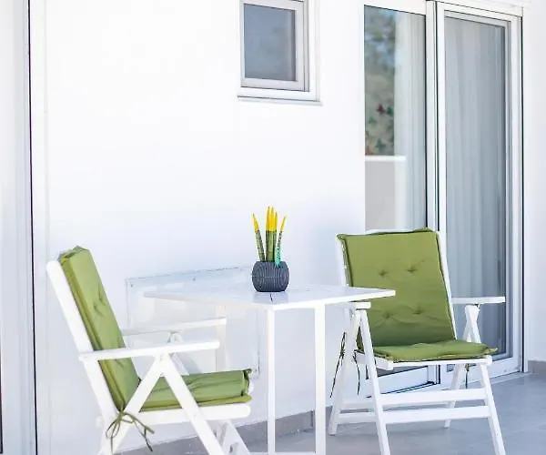 Villaphysis With Private Pool